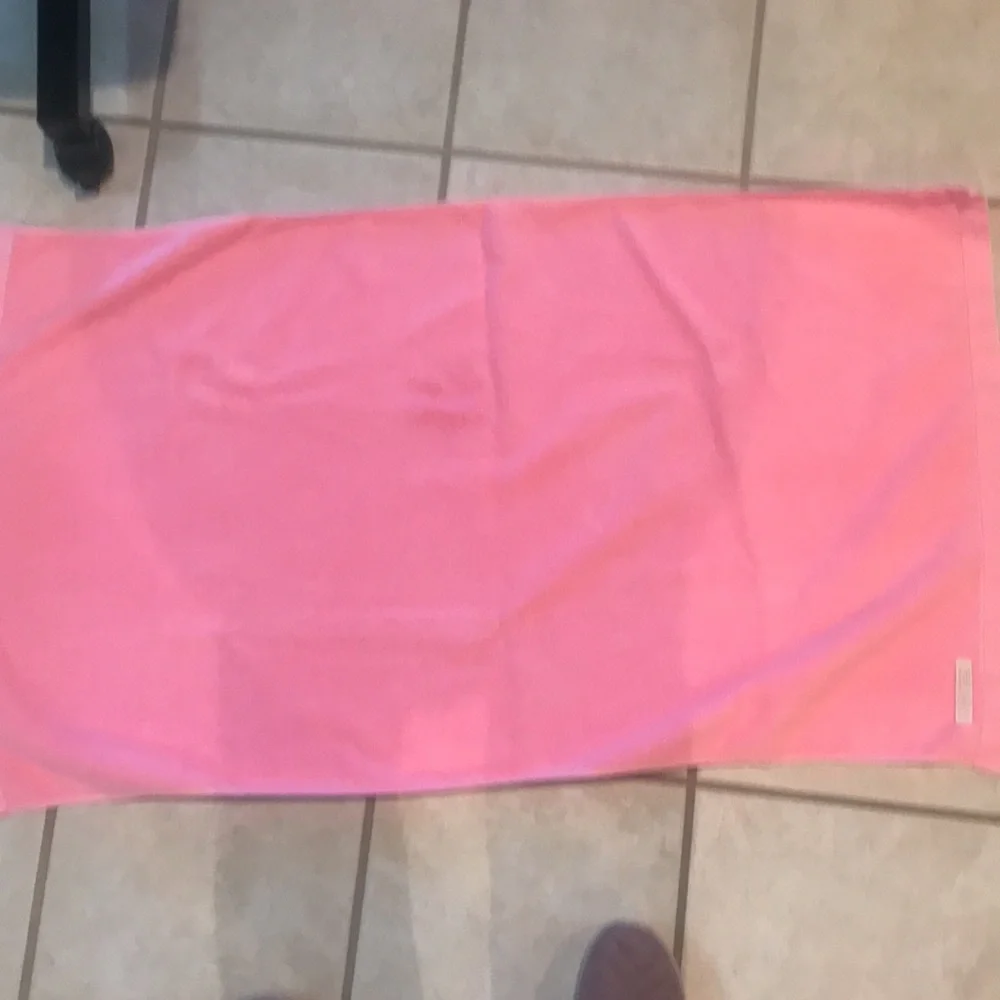 Towels Bundle of 6 Vintage Pink Bath Towels